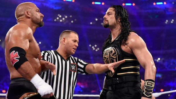 Triple H Roman Reigns WrestleMania 32