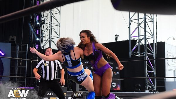 Brandi Rhodes Kenzie Paige