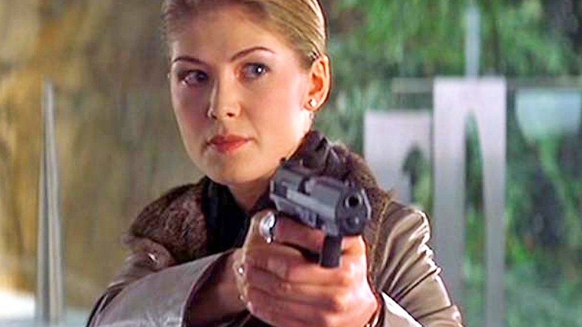 Bond 10 Actresses Who Should Be 007