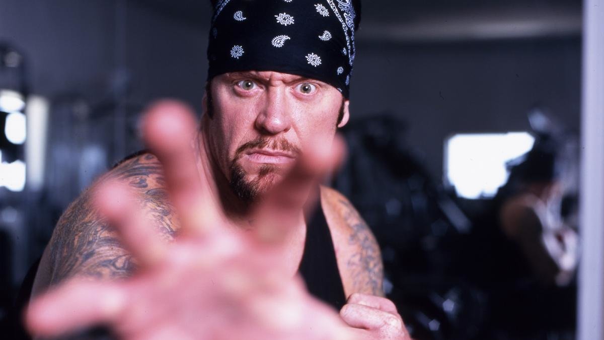 10 Rare Times The Undertaker Broke Character In WWE