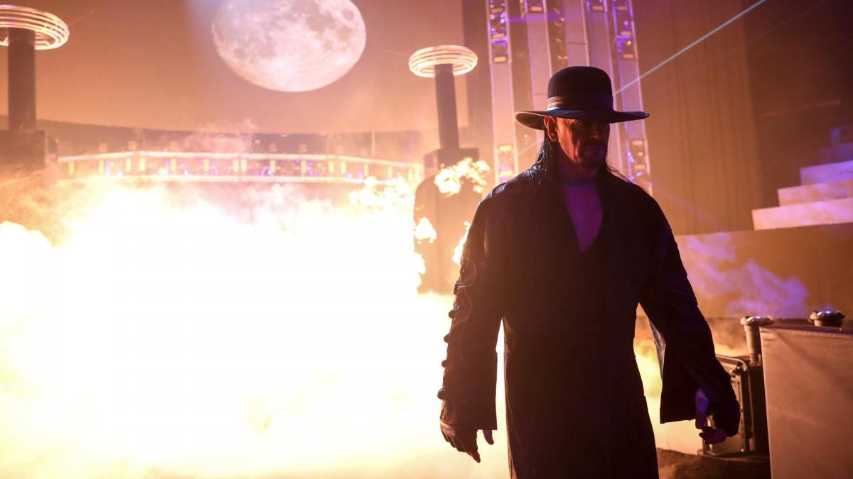 5 Reasons The Undertaker's WWE Retirement Will Stick (& 5 Reasons It ...