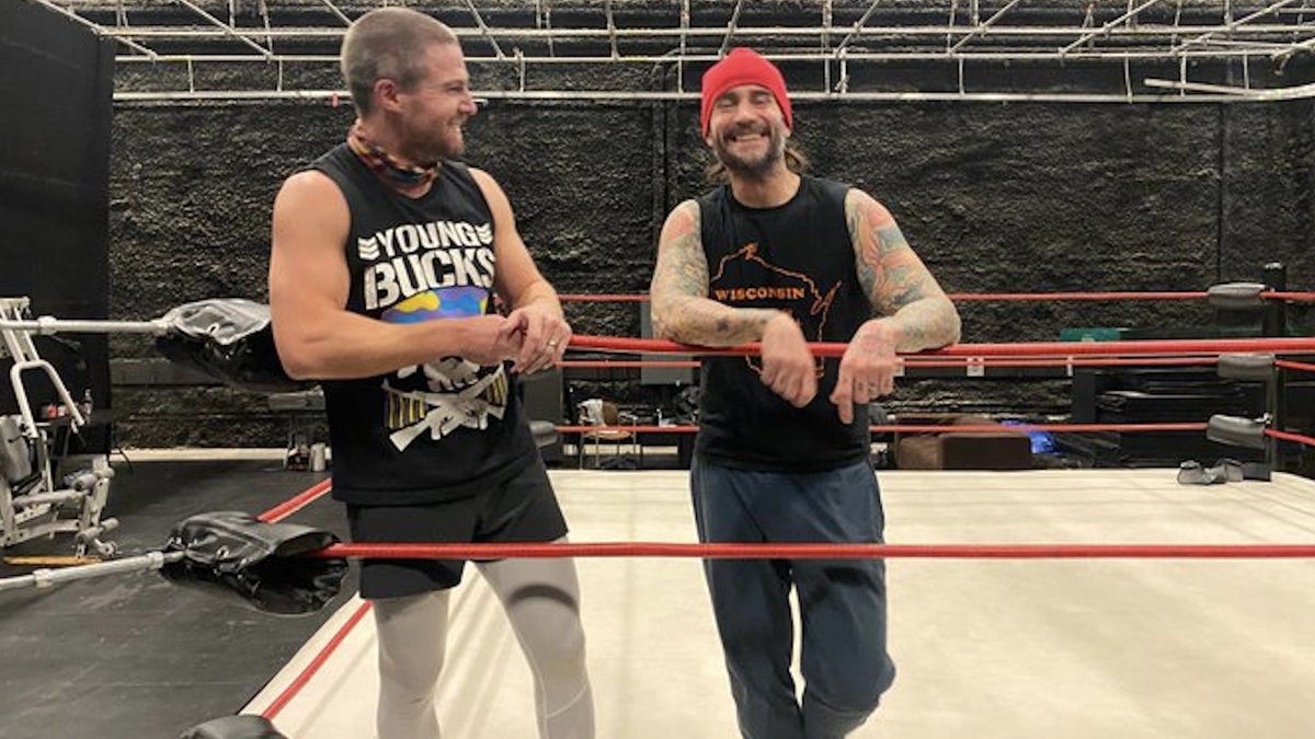 CM Punk Returns To The Ring!