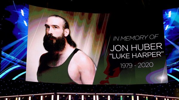 WWE Stars Pay Tribute To Brodie Lee On SmackDown