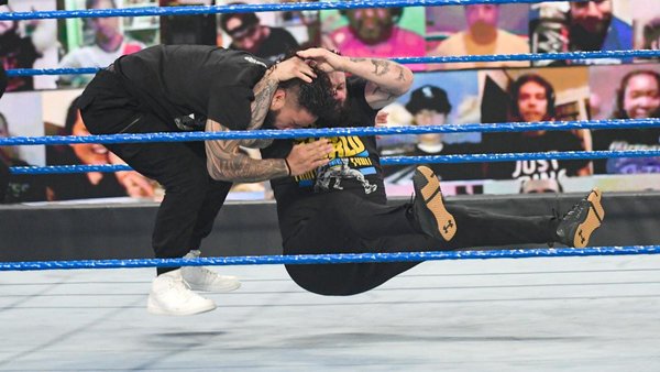 Kevin Owens Jey Uso Stunner