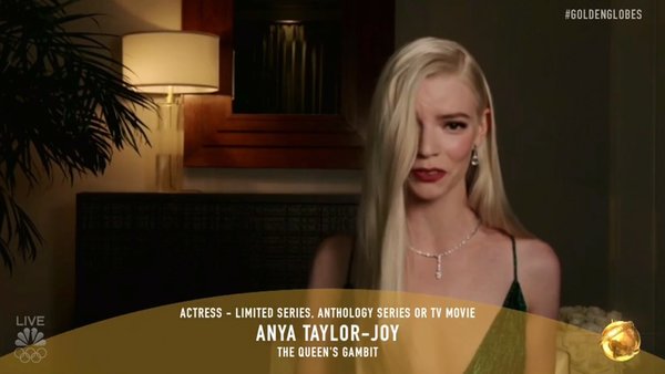 Golden Globes 2021 Anya Taylor Joy