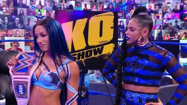 Sasha Banks Bianca Belair