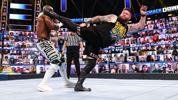 Kevin Owens Apollo Crews