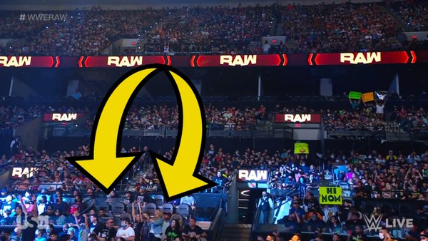 WWE Raw Empty Seats 2021