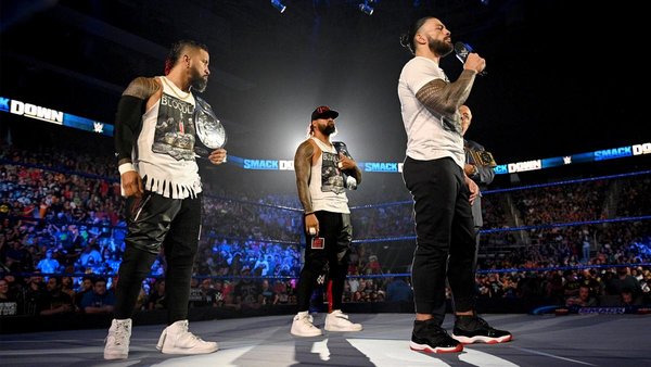 The Usos Roman Reigns Paul Heyman Bloodline