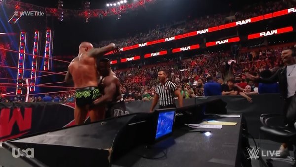Randy Orton Bobby Lashley Announce Desk