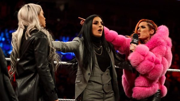 Sonya Deville Becky Lynch