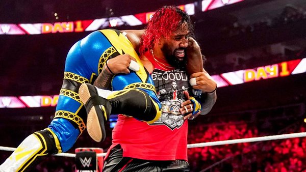 WWE Day 1 Usos New Day