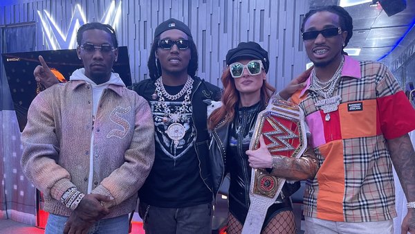 Becky Lynch Migos