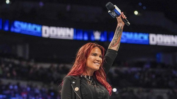 Lita WWE SmackDown 2021