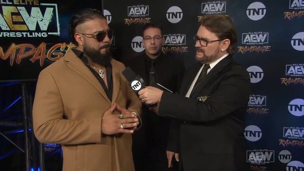 Andrade El Idolo Tony Schiavone