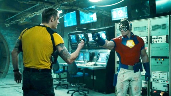 10 Most Visually Arresting Moments In The DCEU – Page 6