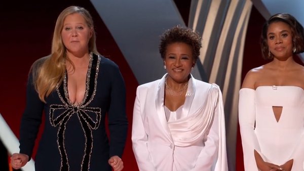 Oscars 2022 Amy Schumer