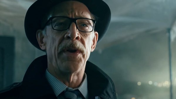 Batman: Every Live-Action Commissioner Gordon Ranked Worst To Best