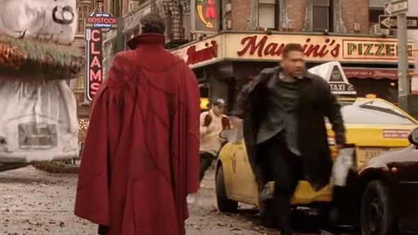 Doctor Strange in the Multiverse of Madness background extra mistake
