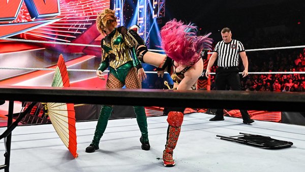 Becky Lynch Asuka