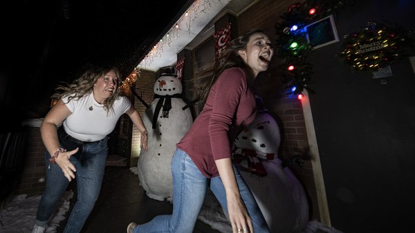 Howl o scream busch gardens The Residence Home for the holidays