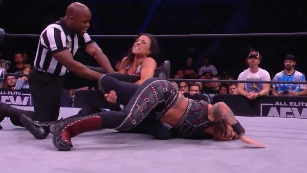 Serena Deeb Mercedes Martinez