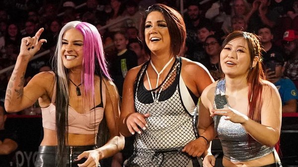 Bayley Dakota Kai Iyo Sky