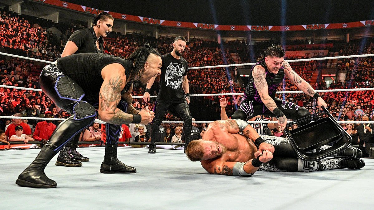 Reason WWE Raw Superstar Written Out Of Storyline Ahead Of Extreme Rules 2022 1