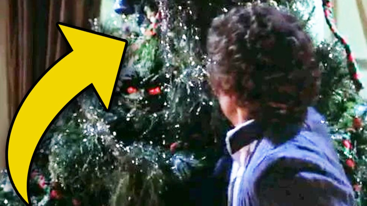 10-horror-movies-that-accidentally-filmed-things-you-weren-t-supposed