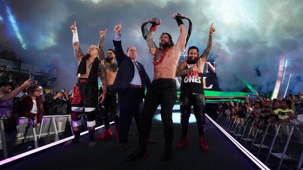 WWE Crown Jewel 2022 Bloodline Roman Reigns The Usos Solo Sikoa Paul Heyman