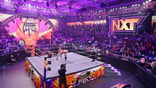 NXT set NXT arena