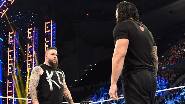 Kevin Owens Roman Reigns