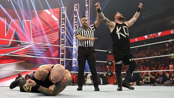 Kevin Owens Baron Corbin