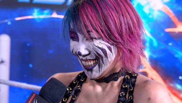 Asuka WWE